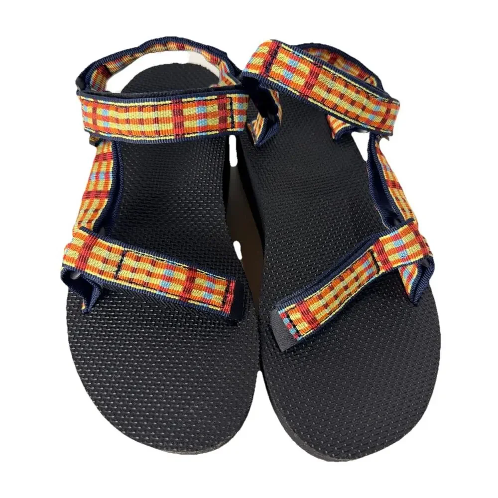 Teva Flatform Universal Platform Sandals Sz 9 Woman’s Black Multi-Colored Plaid